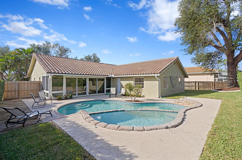 3860 Northwest 25th Way Boca Raton, FL 33434 - Photo 2 of 27 REAR