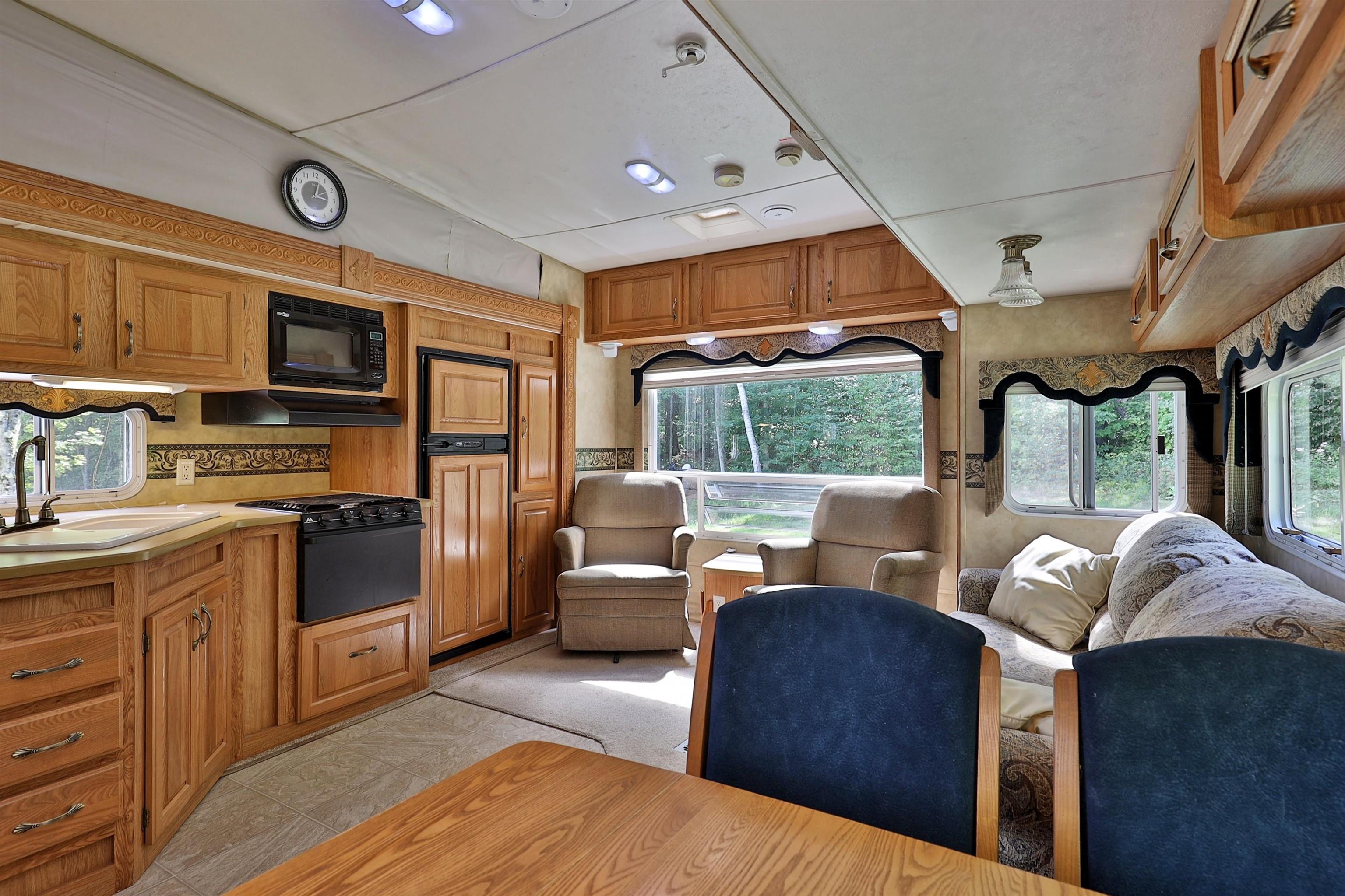 549 Taggart Hill Road South Stockbridge, VT 05772 - Photo 11 of 27 Gallery Image 11