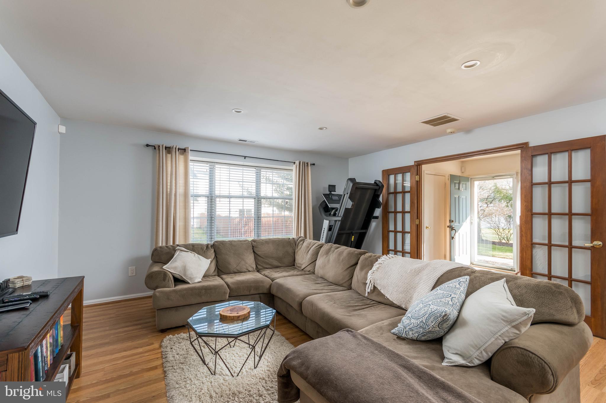 705 Oliphant Lane Mount Laurel, NJ 08054 - Photo 5 of 19