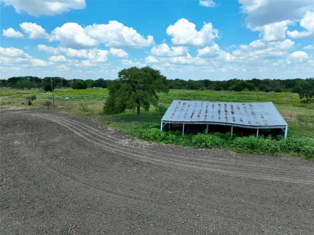 $1,638,100 | 19149 Farm To Market Road 744, Frost, TX 76641