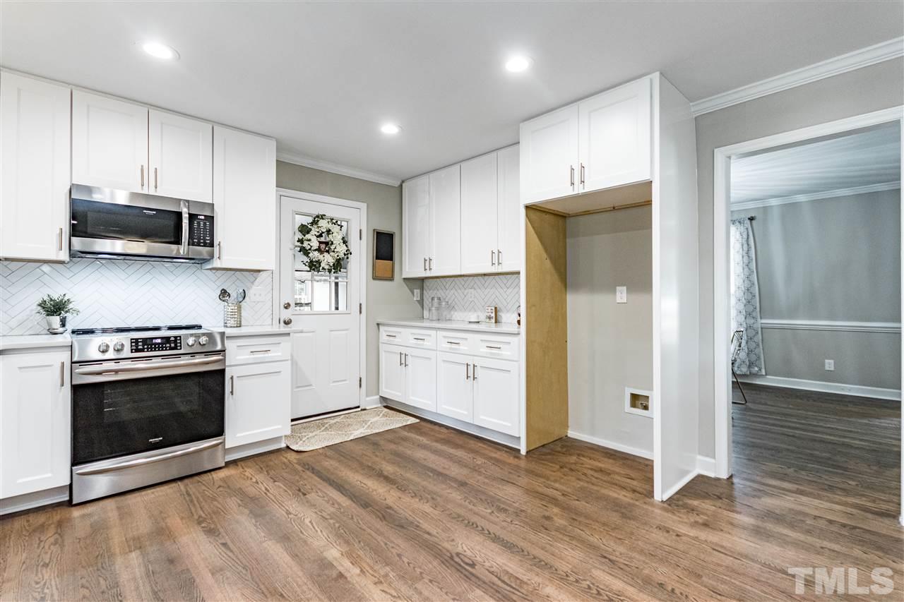 2113 Lodestar Drive Raleigh, NC 27615 - Photo 7 of 28