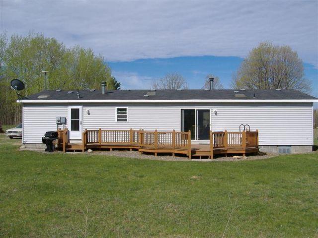 4066 Crump Road Cheboygan, MI 49721 - Photo 3 of 24 Gallery Image 3