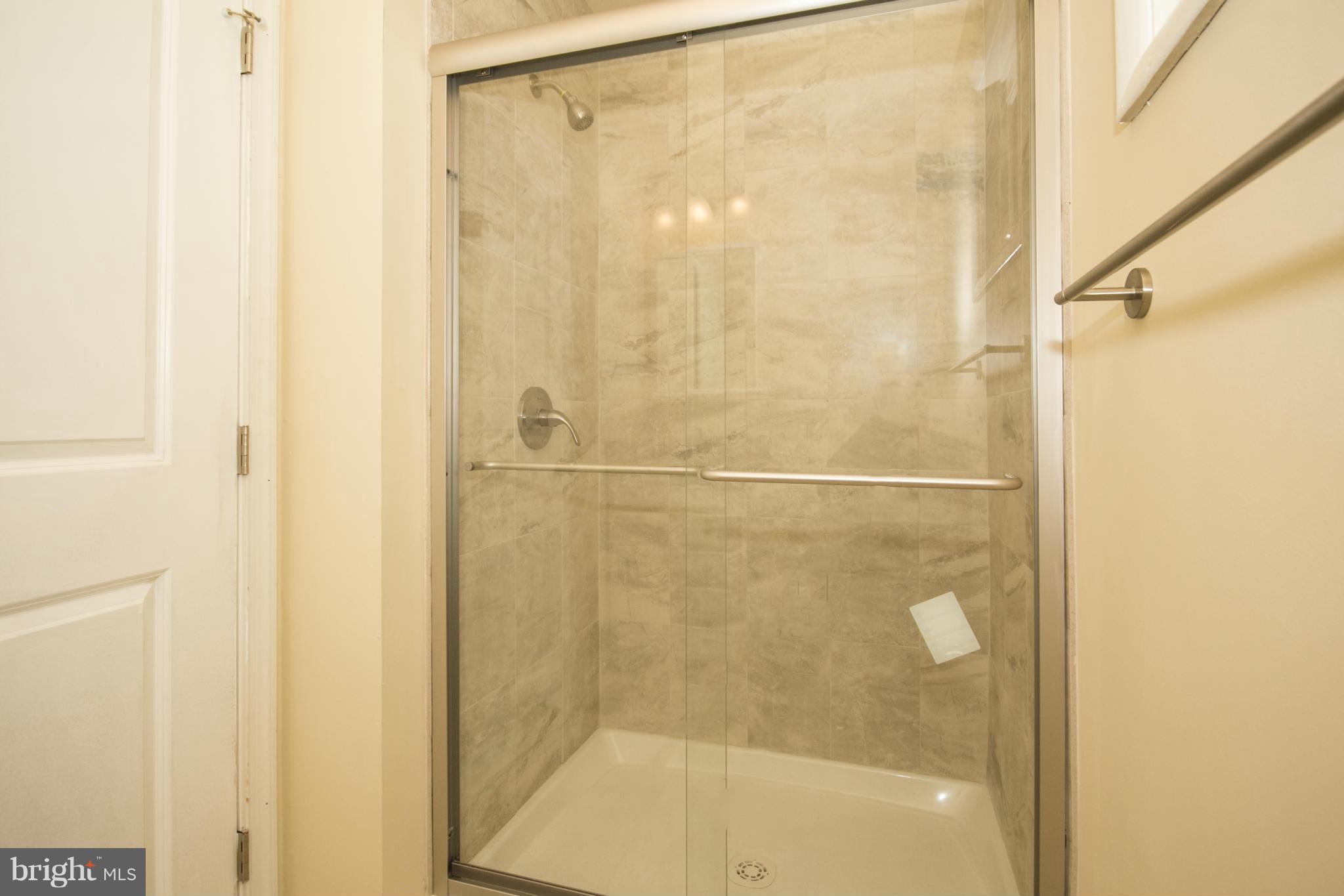3301 Ripple Road Baltimore, MD 21244 - Photo 20 of 30 Bath