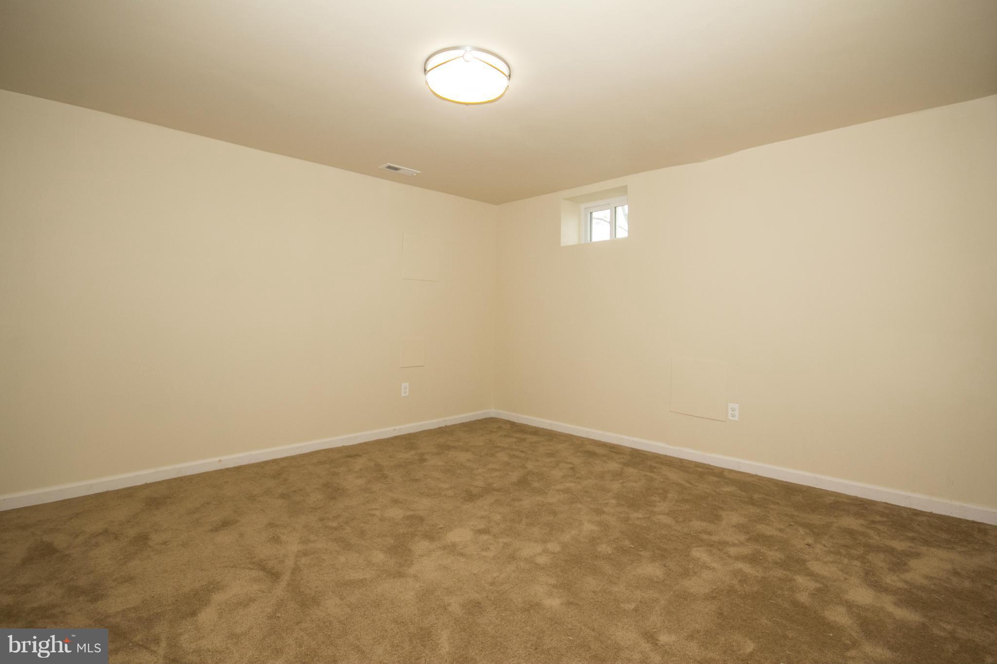 3301 Ripple Road Baltimore, MD 21244 - Photo 28 of 30 Bedroom