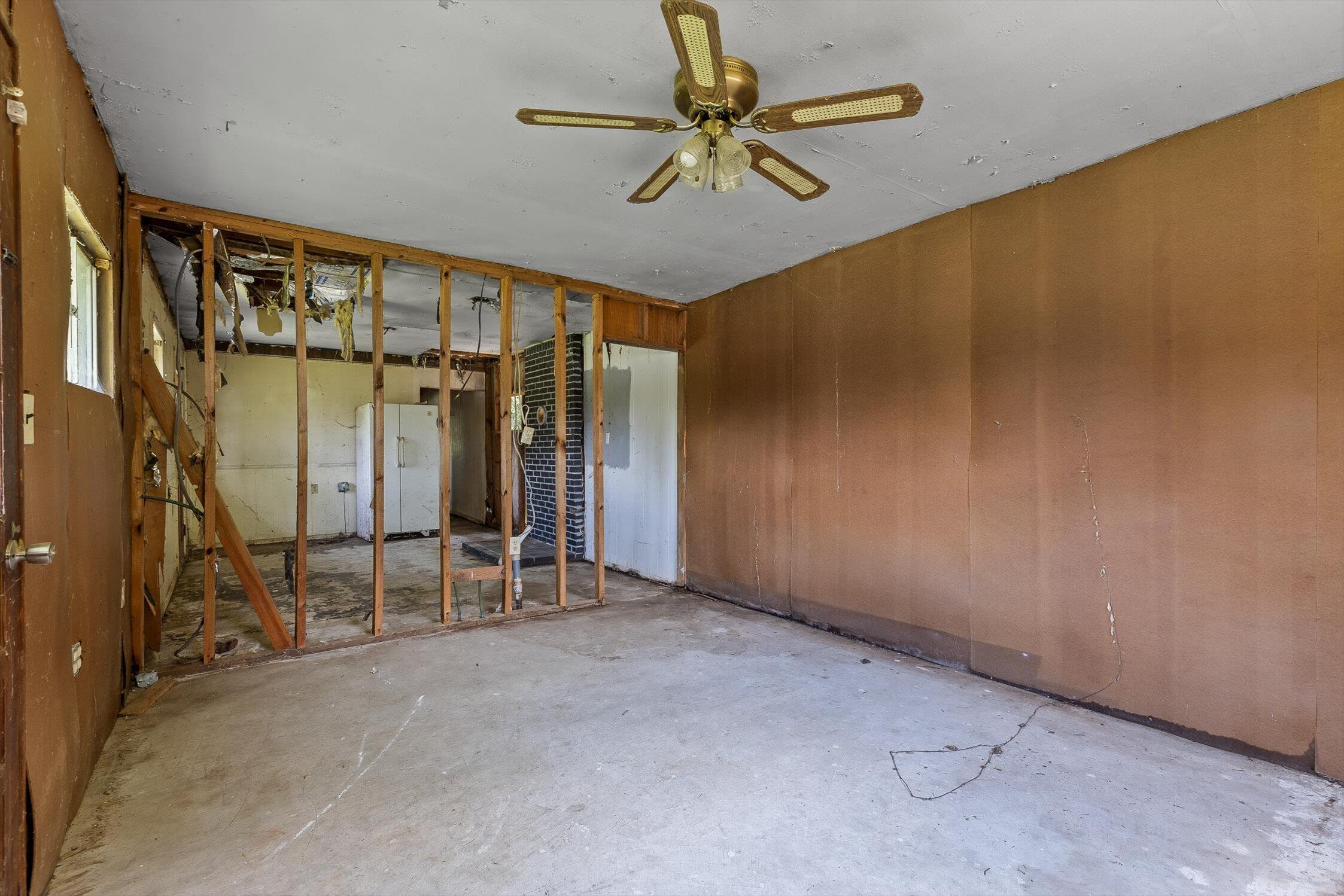 1467 Holcomb Road Ringgold, GA 30736 - Photo 5 of 17 07-Holcomb-7
