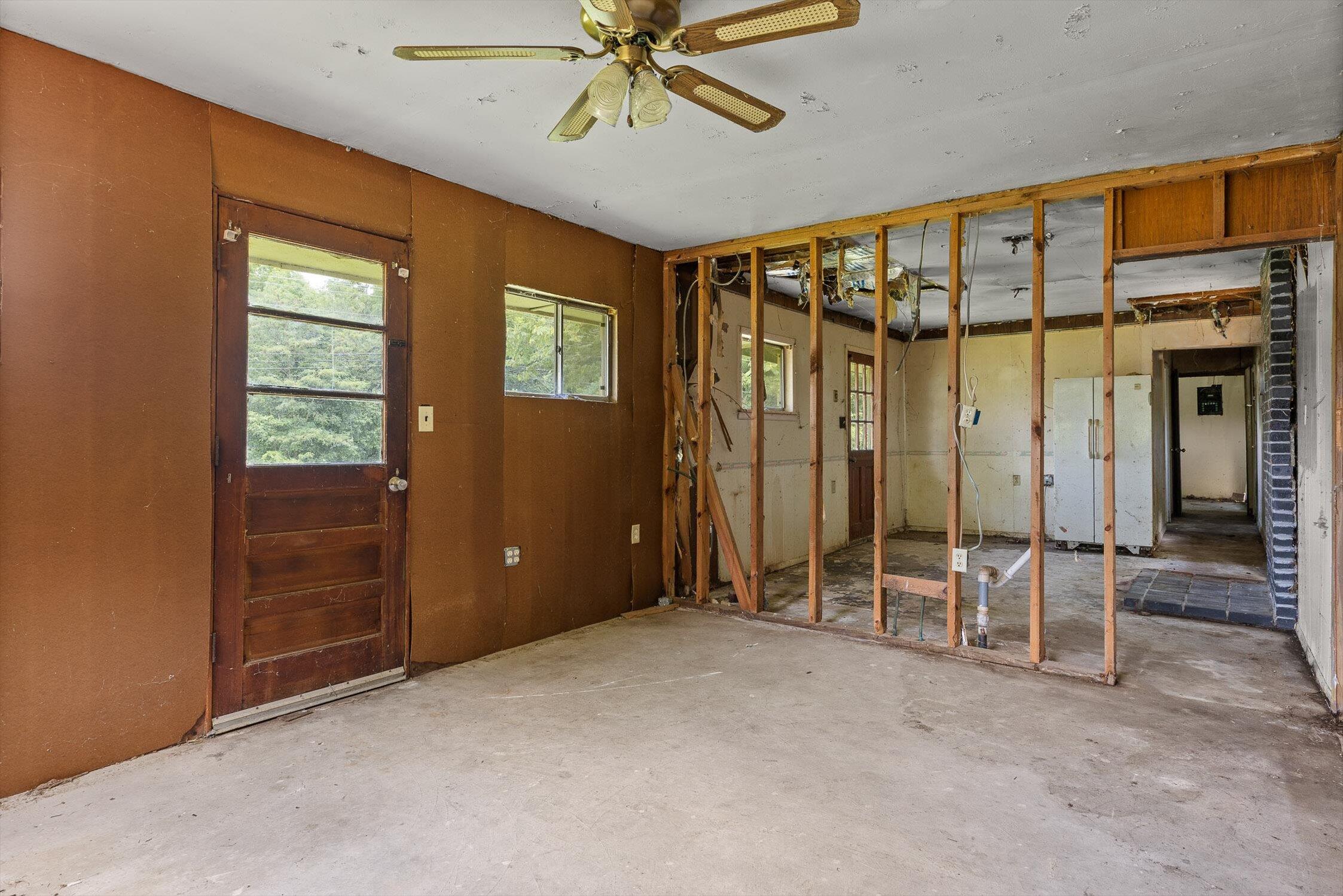 1467 Holcomb Road Ringgold, GA 30736 - Photo 6 of 17 08-Holcomb-8