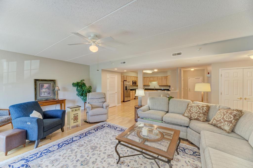 601 West Rand Road, Unit 106 Arlington Heights, IL 60004 - Photo 16 of 29 Gallery Image 16