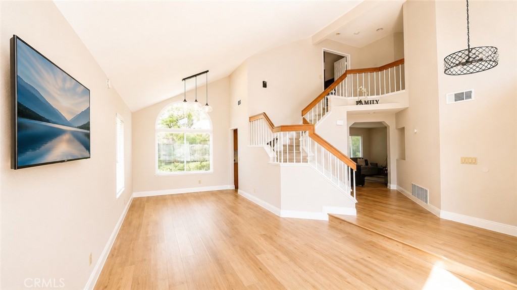 7 San Ricardo Rancho Santa Margarita, CA 92688 - Photo 4 of 23