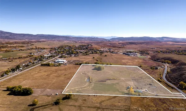 $2,300,000 | 7950 County Road 65, Hayden, CO 81639