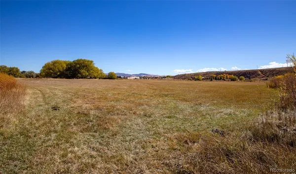$2,300,000 | 7950 County Road 65, Hayden, CO 81639