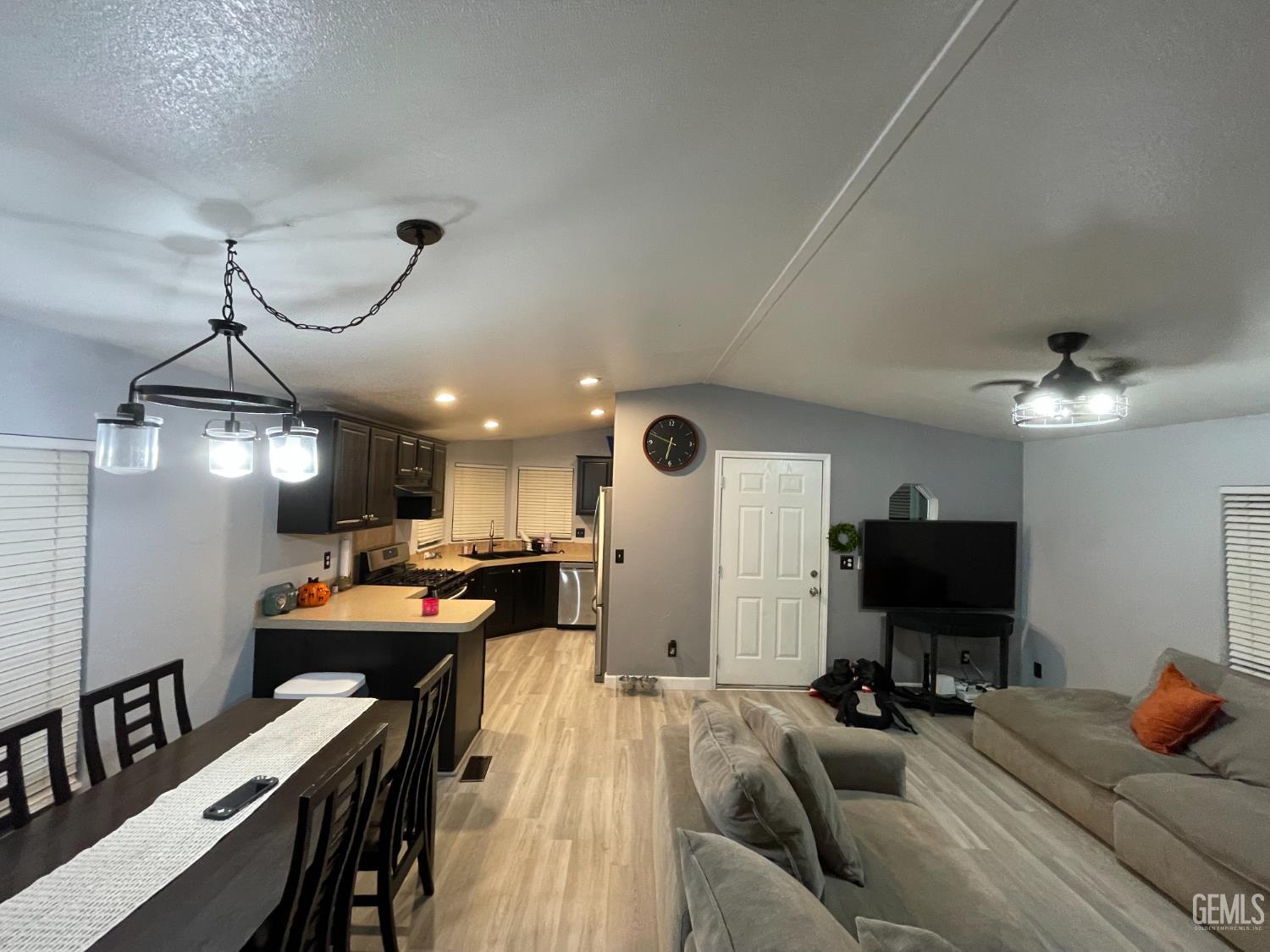 Undisclosed Address Atascadero, CA 93422 - Photo 5 of 26