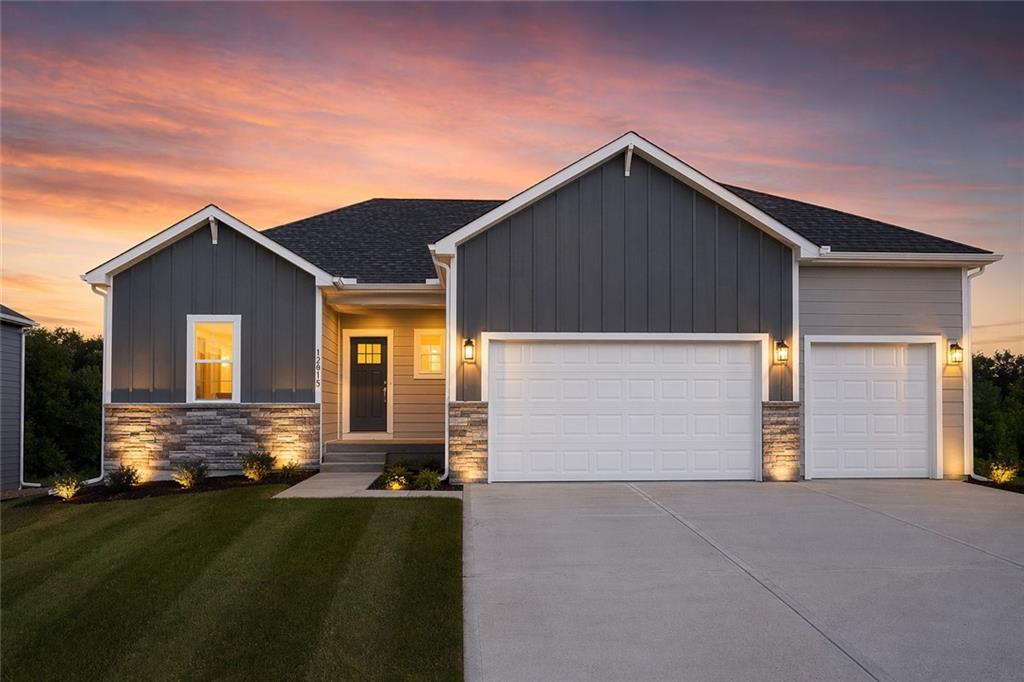 17819 South Green Road Gardner, KS 66030 - Photo 2 of 54