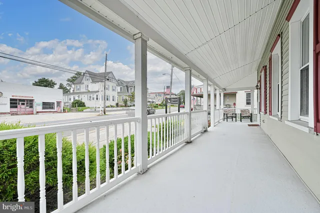 $789,000 | 820 Shore Road, Somers Point, NJ 08244