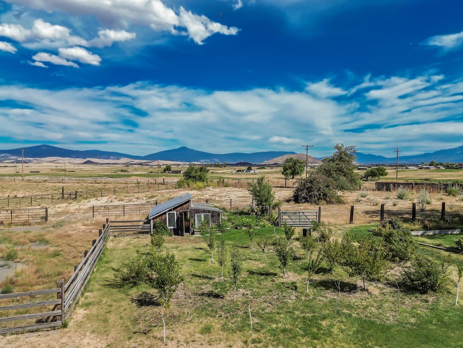 304 Fiock Road Yreka, CA 96097 - Photo 34 of 38 Gallery Image 34