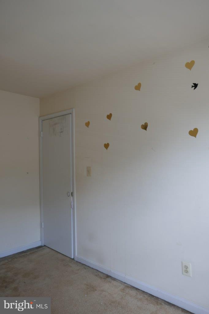 8 Winehurst Road Baltimore, MD 21228 - Photo 9 of 20 Bedroom