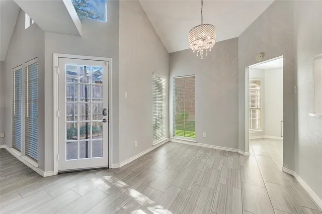 $2,300 | 18107 Whispering Gables Lane, Dallas, TX 75287
