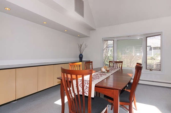 123 Commonwealth Road Wayland, MA 01778 - Photo 3 of 17 Gallery Image 3