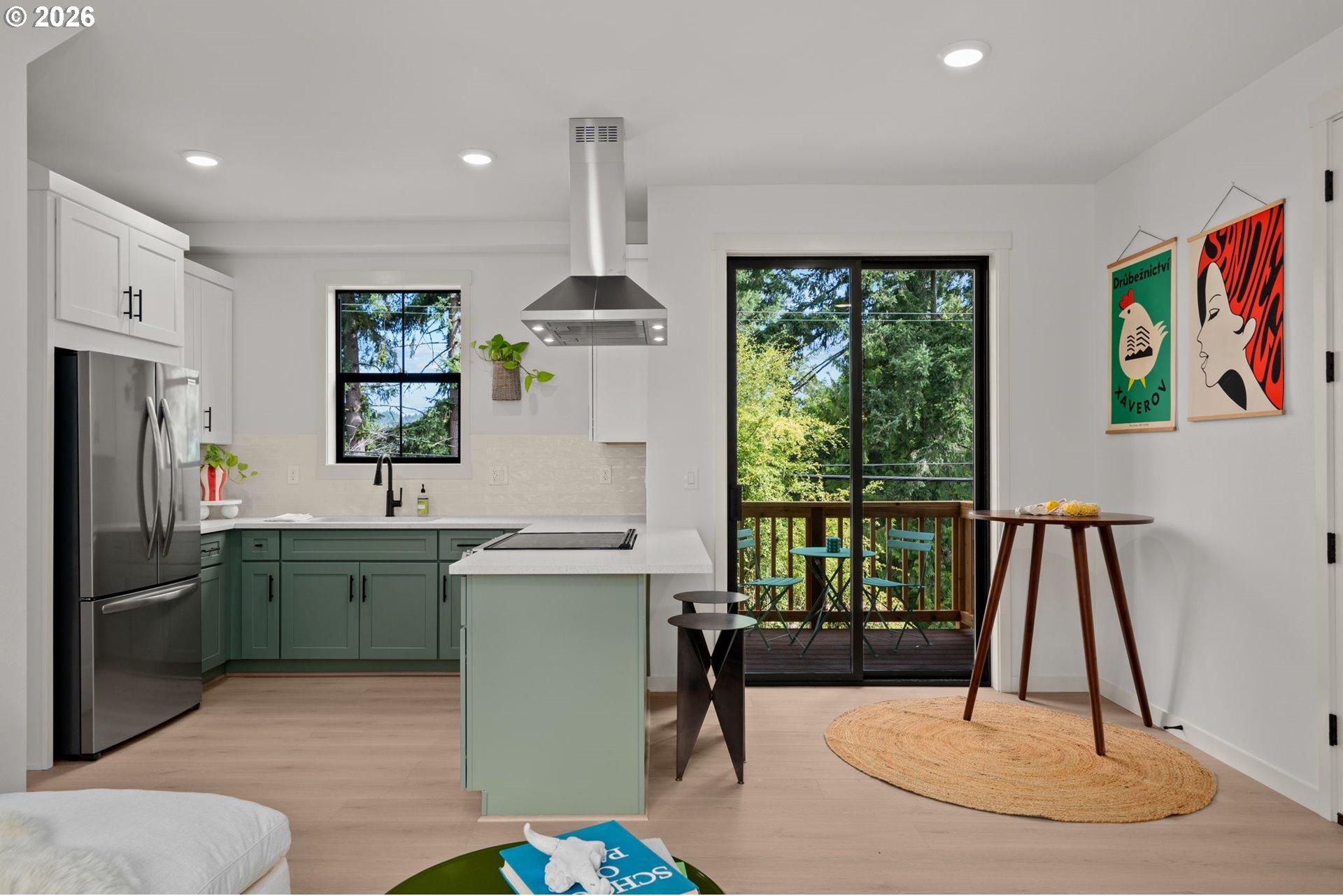 3797 Southwest Iowa Street Portland, OR 97221 - Photo 17 of 44 Gallery Image 17