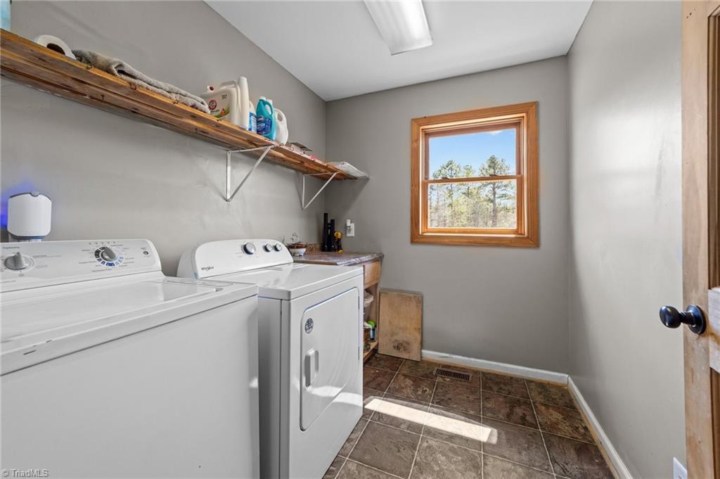 202 Roby Fulk Road Pinnacle, NC 27043 - Photo 12 of 48