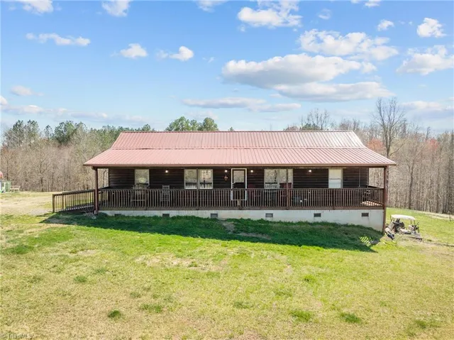 $425,000 | 202 Roby Fulk Road, Pinnacle, NC 27043