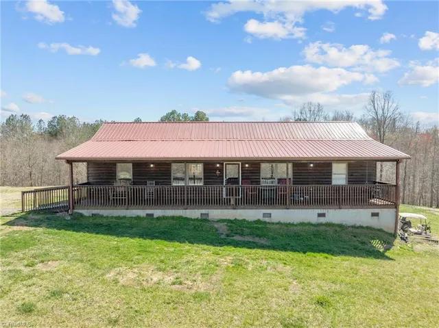 $425,000 | 202 Roby Fulk Road, Pinnacle, NC 27043