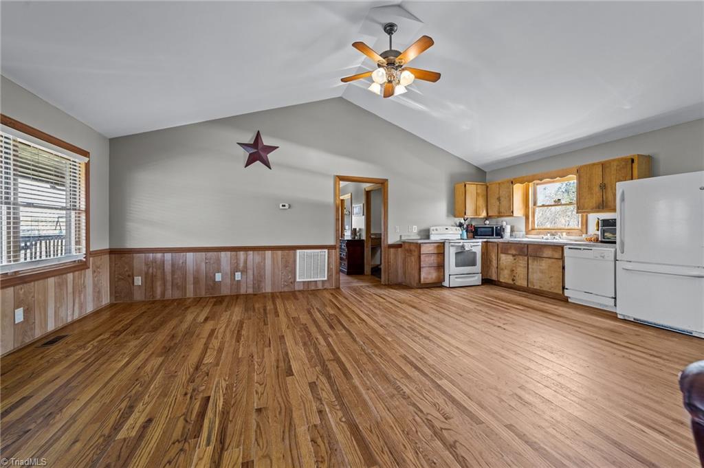 202 Roby Fulk Road Pinnacle, NC 27043 - Photo 7 of 48