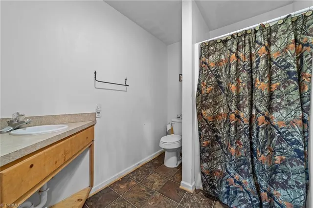 $425,000 | 202 Roby Fulk Road, Pinnacle, NC 27043