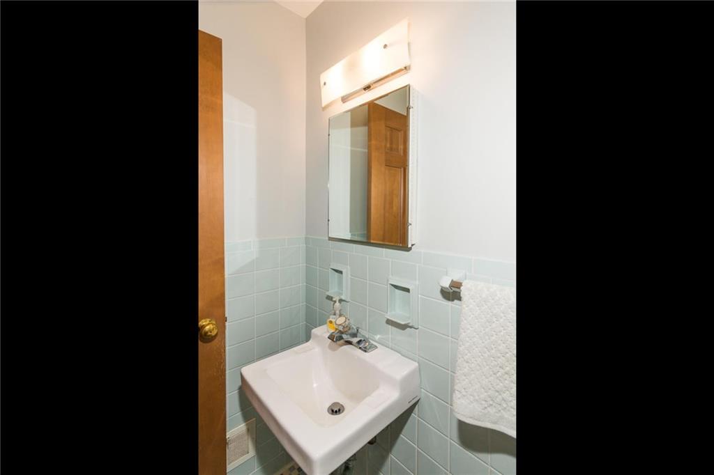 4906 Cavendish Road Indianapolis, IN 46220 - Photo 15 of 30