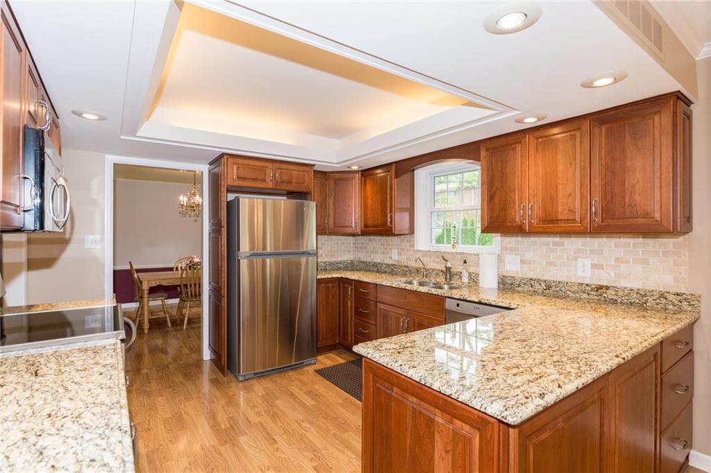 4906 Cavendish Road Indianapolis, IN 46220 - Photo 10 of 30