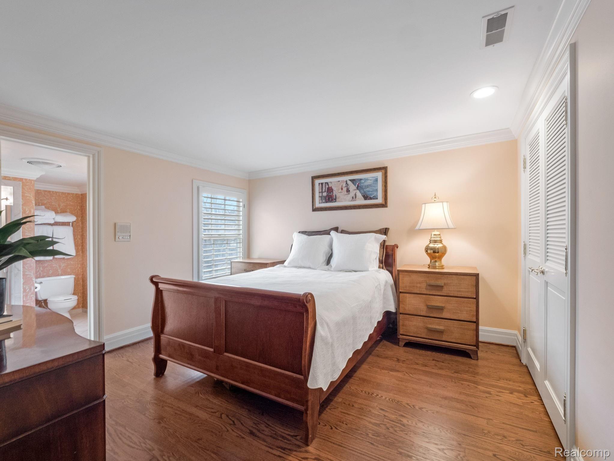 1253 Covington Road Bloomfield Hills, MI 48301 - Photo 30 of 35 web_P4877479.jpg