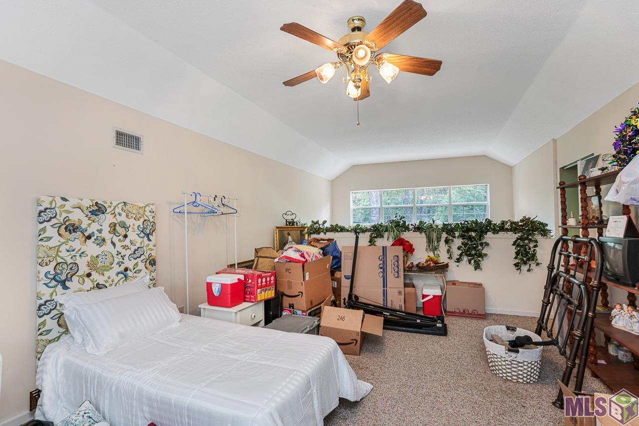 11480 Ellis Delatte Road Denham Springs, LA 70726 - Photo 15 of 26