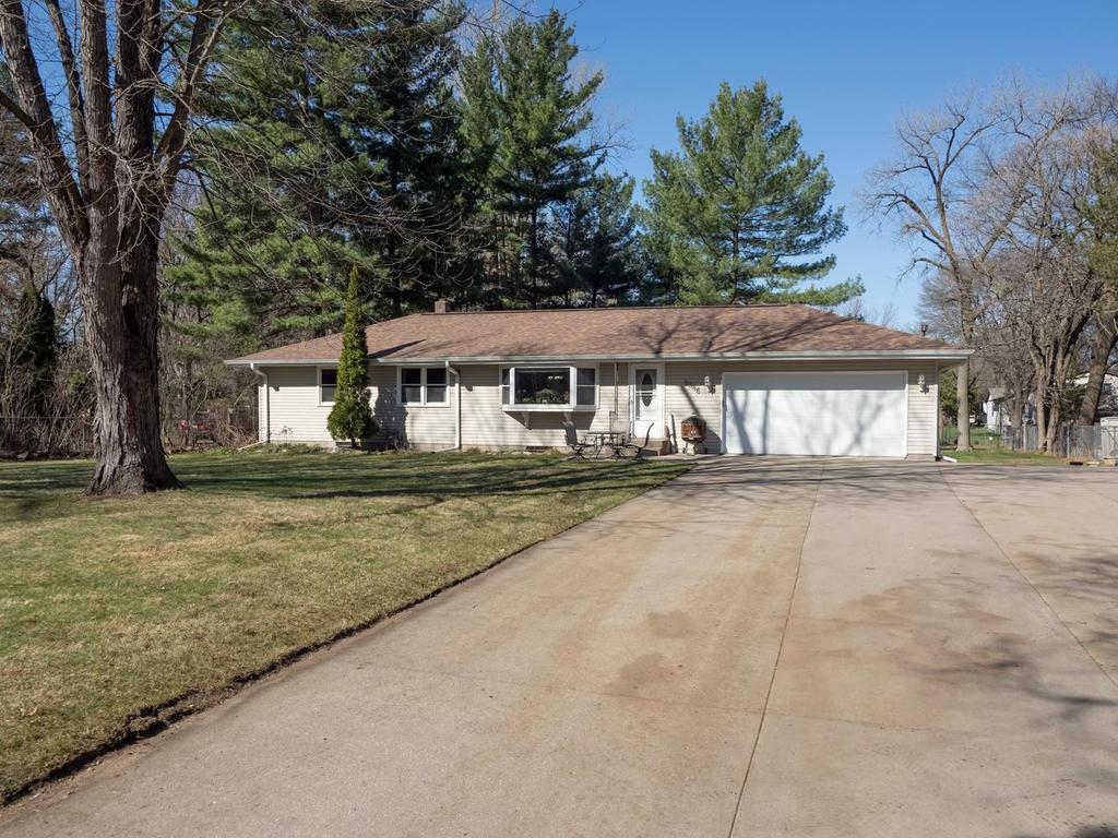 8346 Groveland Road Mounds View, MN 55112 - Photo 1 of 1 Gallery Image 1