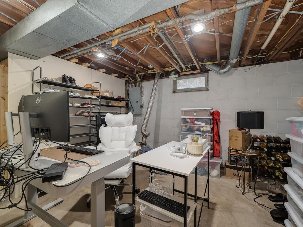 8346 Groveland Road Mounds View, MN 55112 - Photo 15 of 23