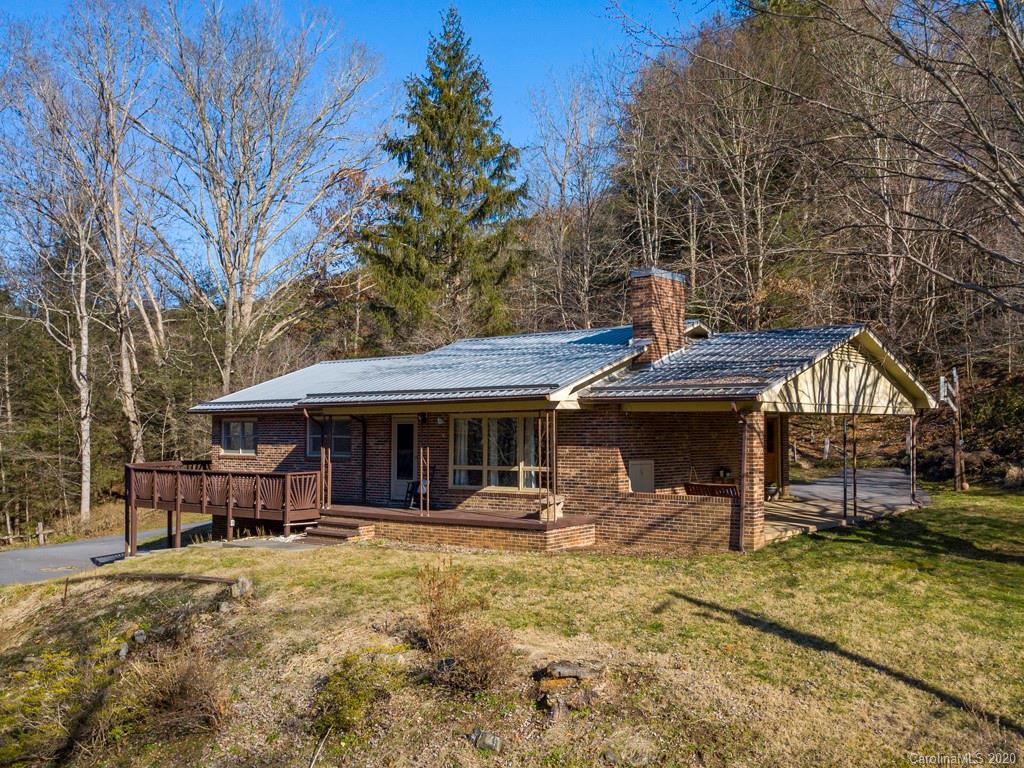 218 Turnpike Road Canton, NC 28716 - Photo 1 of 25