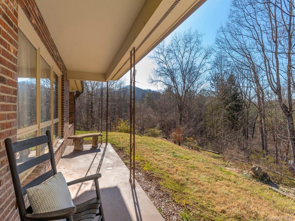 218 Turnpike Road Canton, NC 28716 - Photo 2 of 25