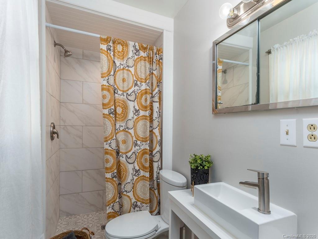 218 Turnpike Road Canton, NC 28716 - Photo 14 of 25