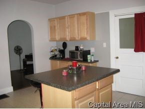 107 South State Street Springfield, IL 62704 - Photo 3 of 6