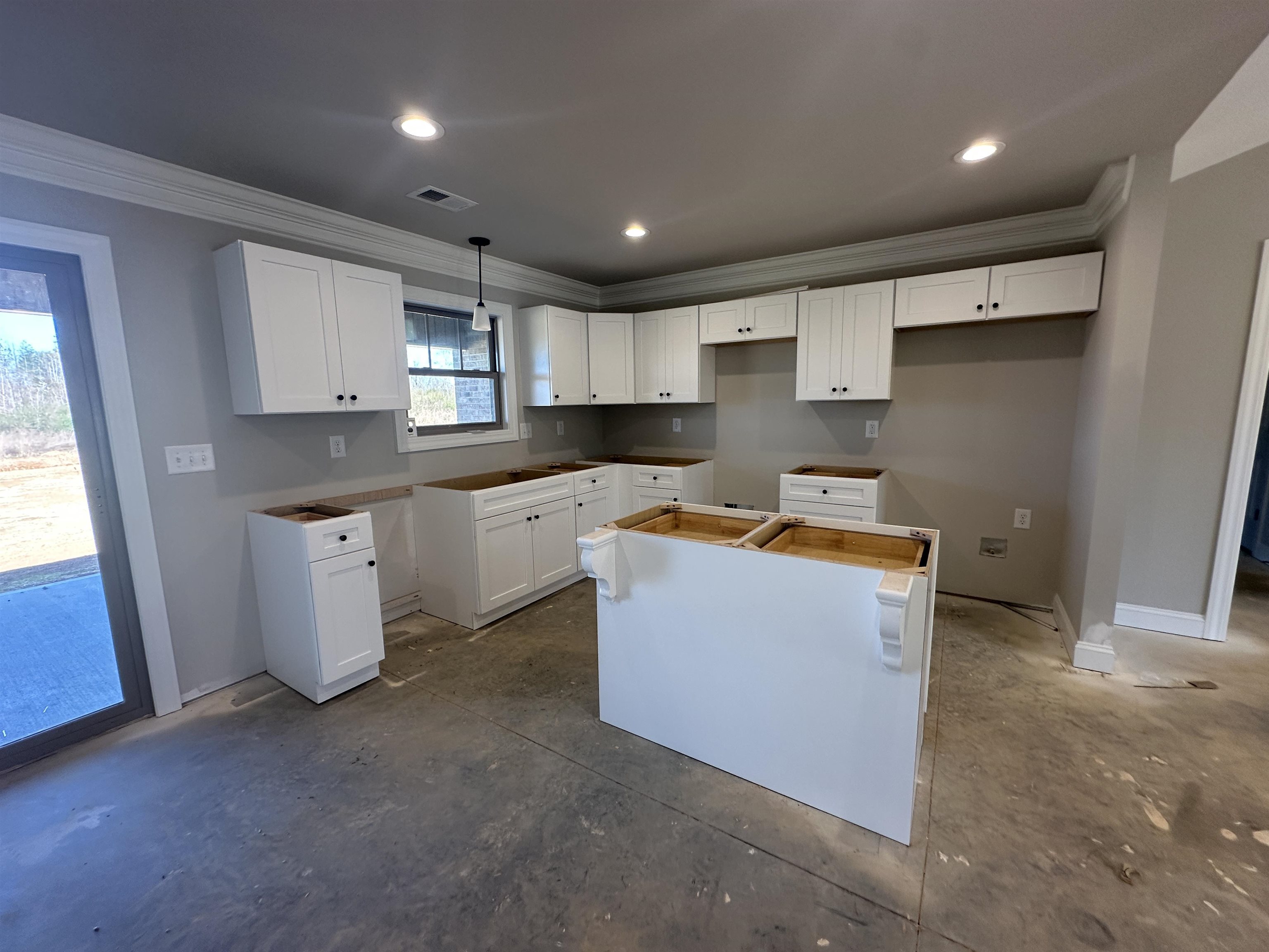 359 Cherokee Creek Road Gaffney, SC 29341 - Photo 5 of 19 Gallery Image 5