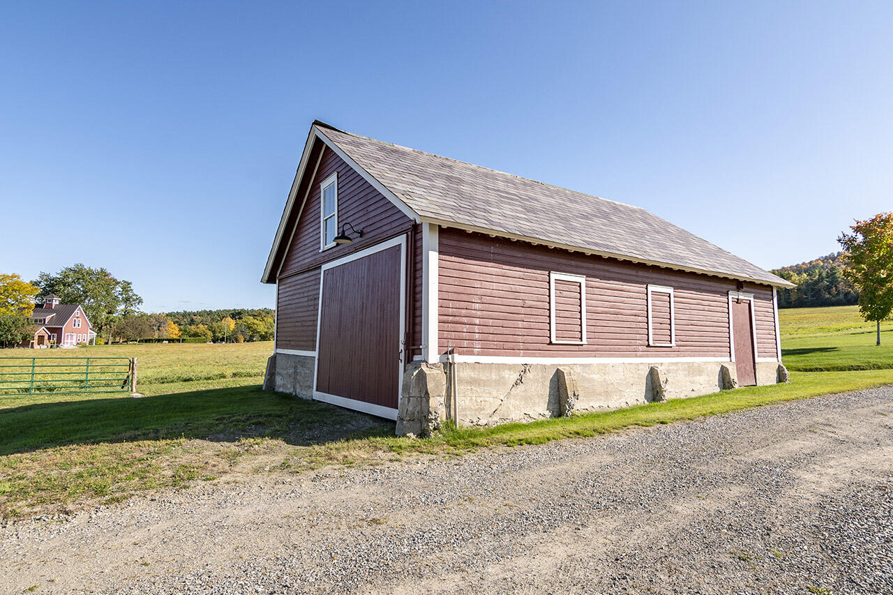 56 Albee Road Essex, NY 12936 - Photo 40 of 57 Barn1