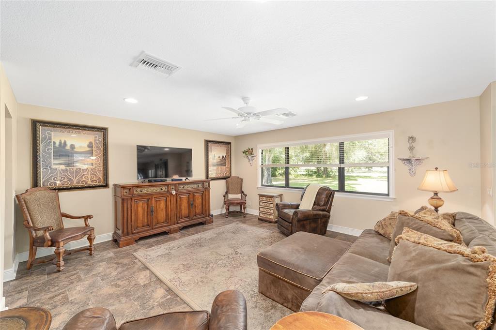 3200 Northeast 97th Street Road Anthony, FL 32617 - Photo 13 of 75 Gallery Image 13