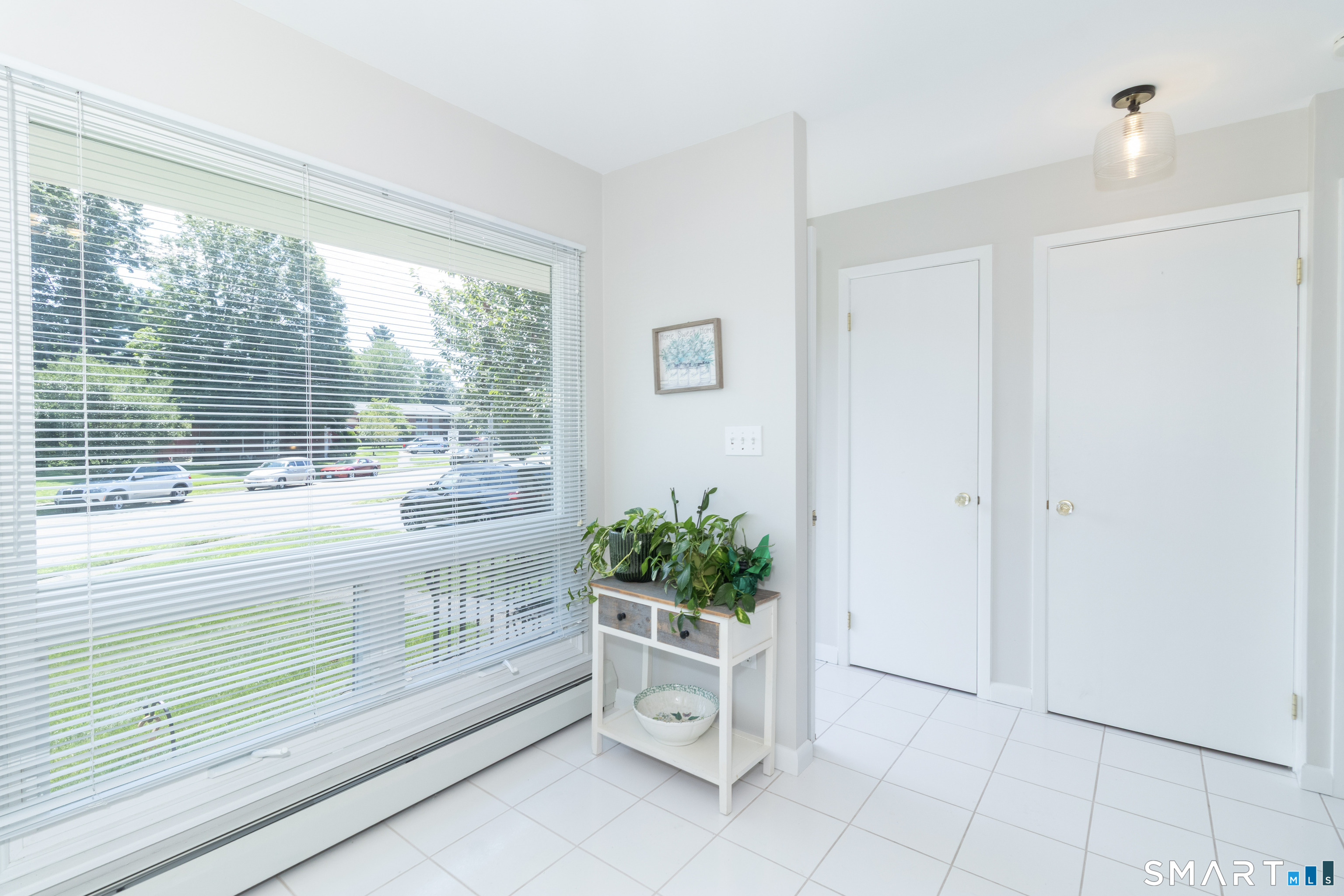 113 Centerbrook Road Hamden, CT 06518 - Photo 12 of 39 Gallery Image 12