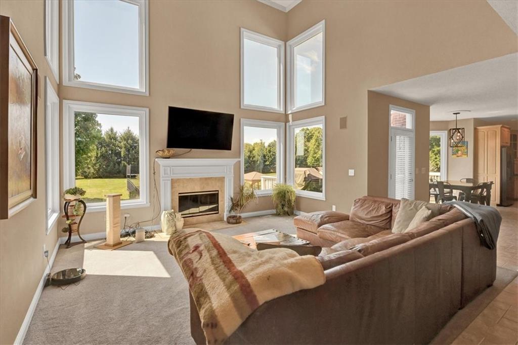 15119 Geist Ridge Drive Fishers, IN 46040 - Photo 9 of 59 Gallery Image 9