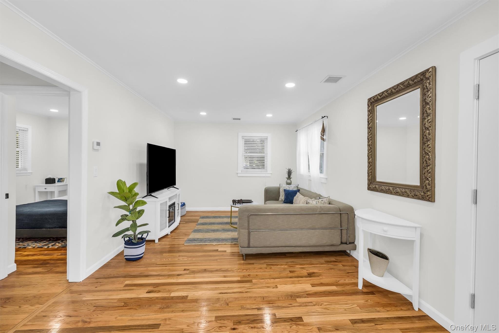 8 North Westbury Road Hampton Bays, NY 11946 - Photo 8 of 50