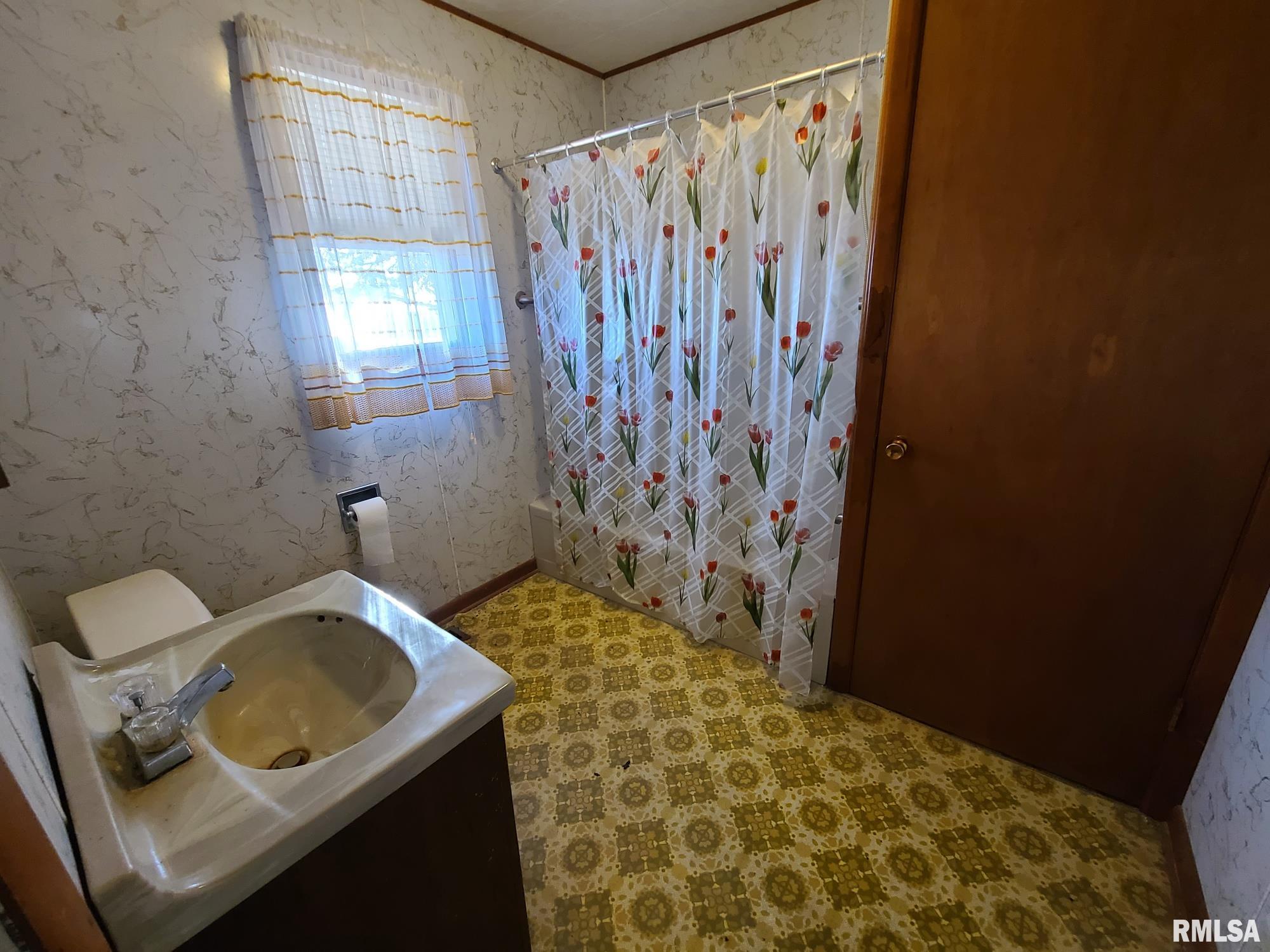 2059 Lair Road Ashland, IL 62612 - Photo 10 of 19