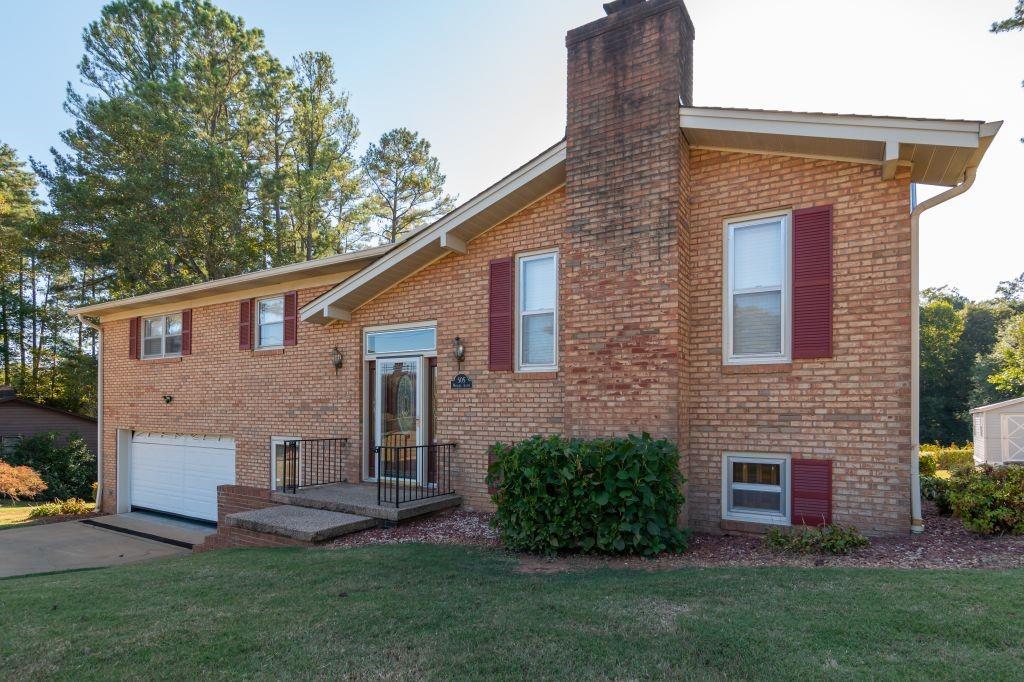 505 Wildlife Access Road Hickory, NC 28601 - Photo 1 of 23 Gallery Image 1