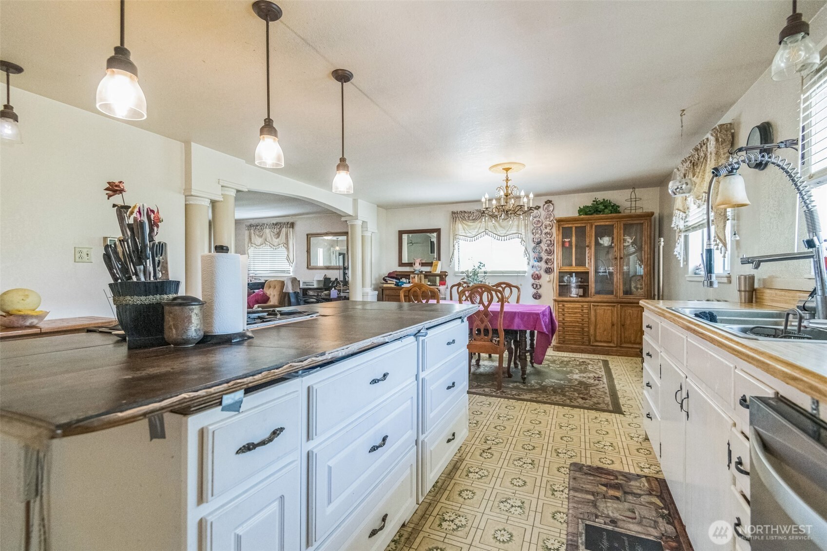 12623 Douglas Road Yakima, WA 98908 - Photo 8 of 34