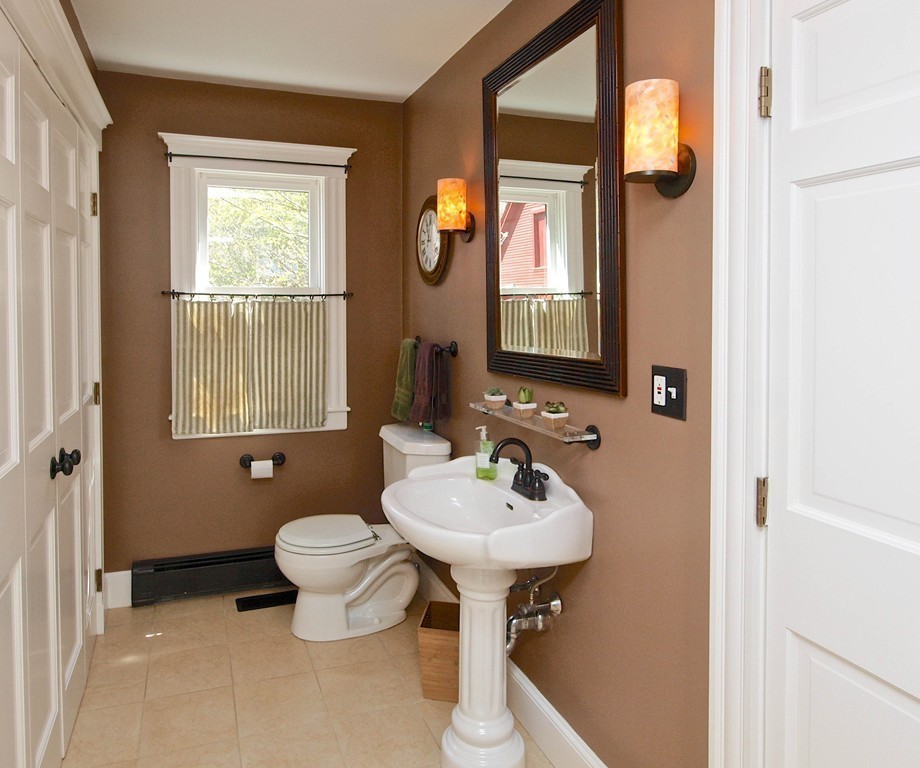 36 Prospect Street Upton, MA 01568 - Photo 17 of 30 Gallery Image 17