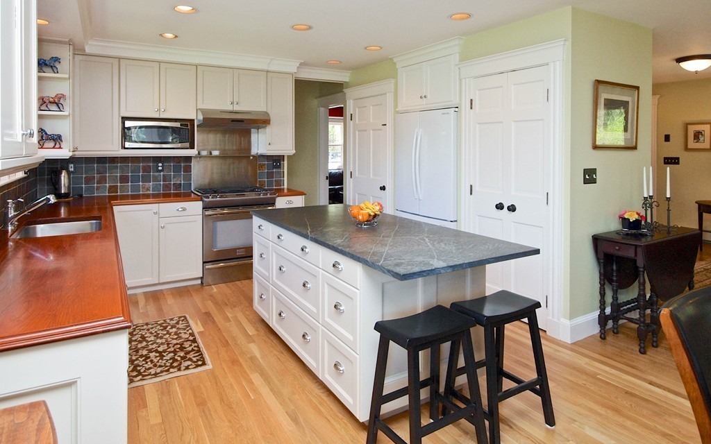 36 Prospect Street Upton, MA 01568 - Photo 7 of 30 Gallery Image 7