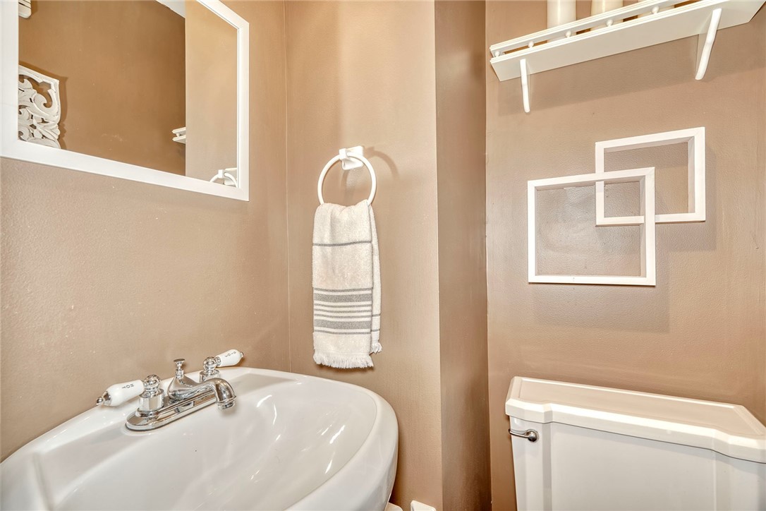 374 River Heights Rochester, NY 14612 - Photo 20 of 49 Gallery Image 20