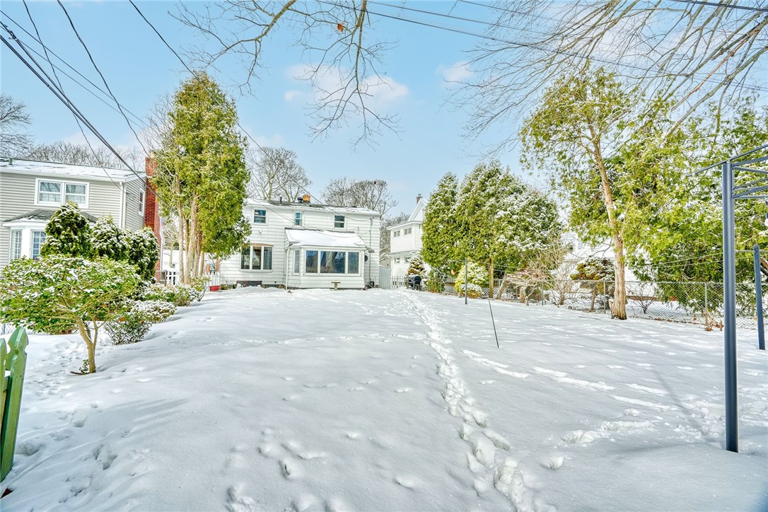 374 River Heights Rochester, NY 14612 - Photo 31 of 49 Gallery Image 31